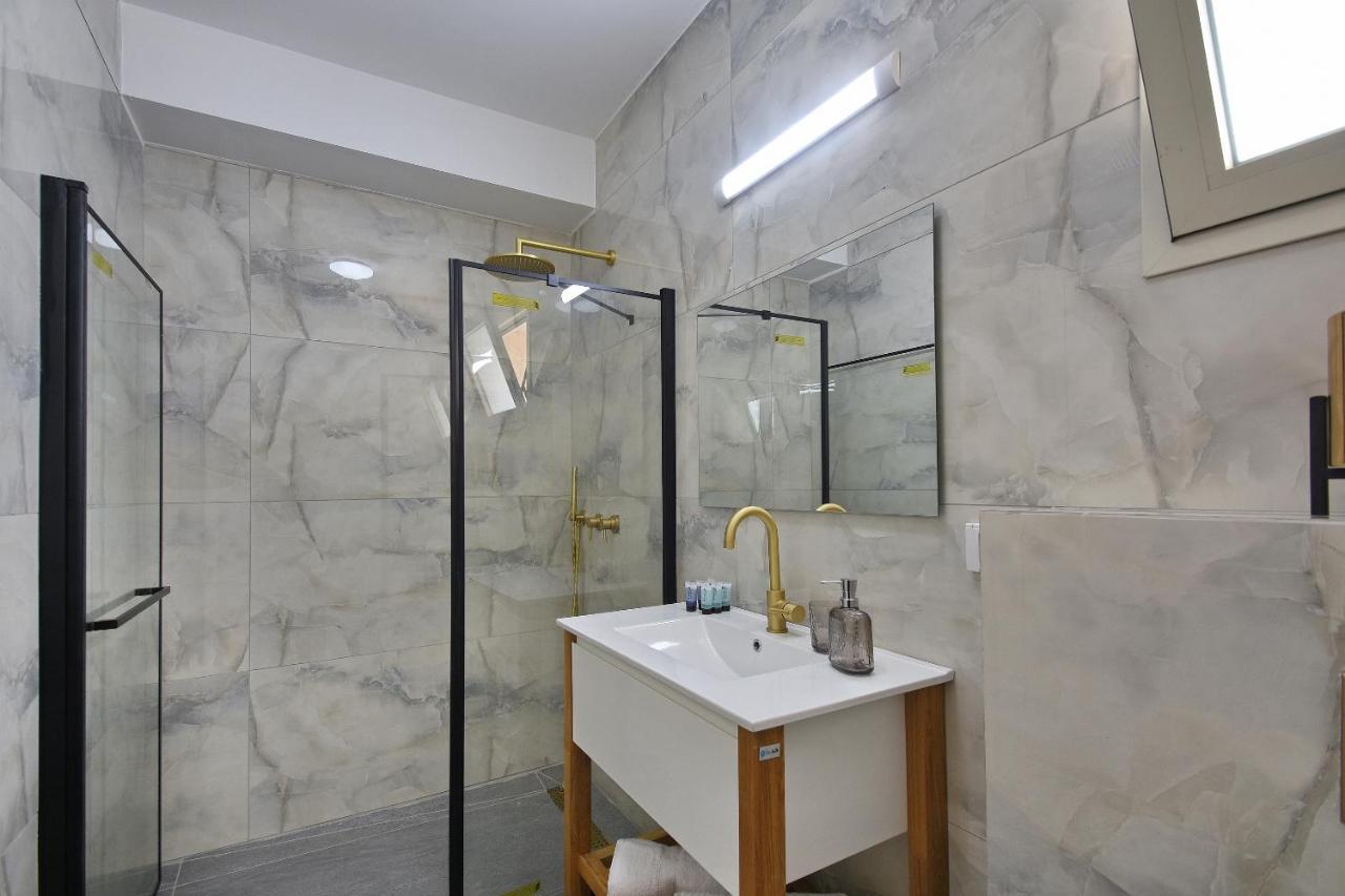 Appartement הסויטות של פולי à Manot Extérieur photo