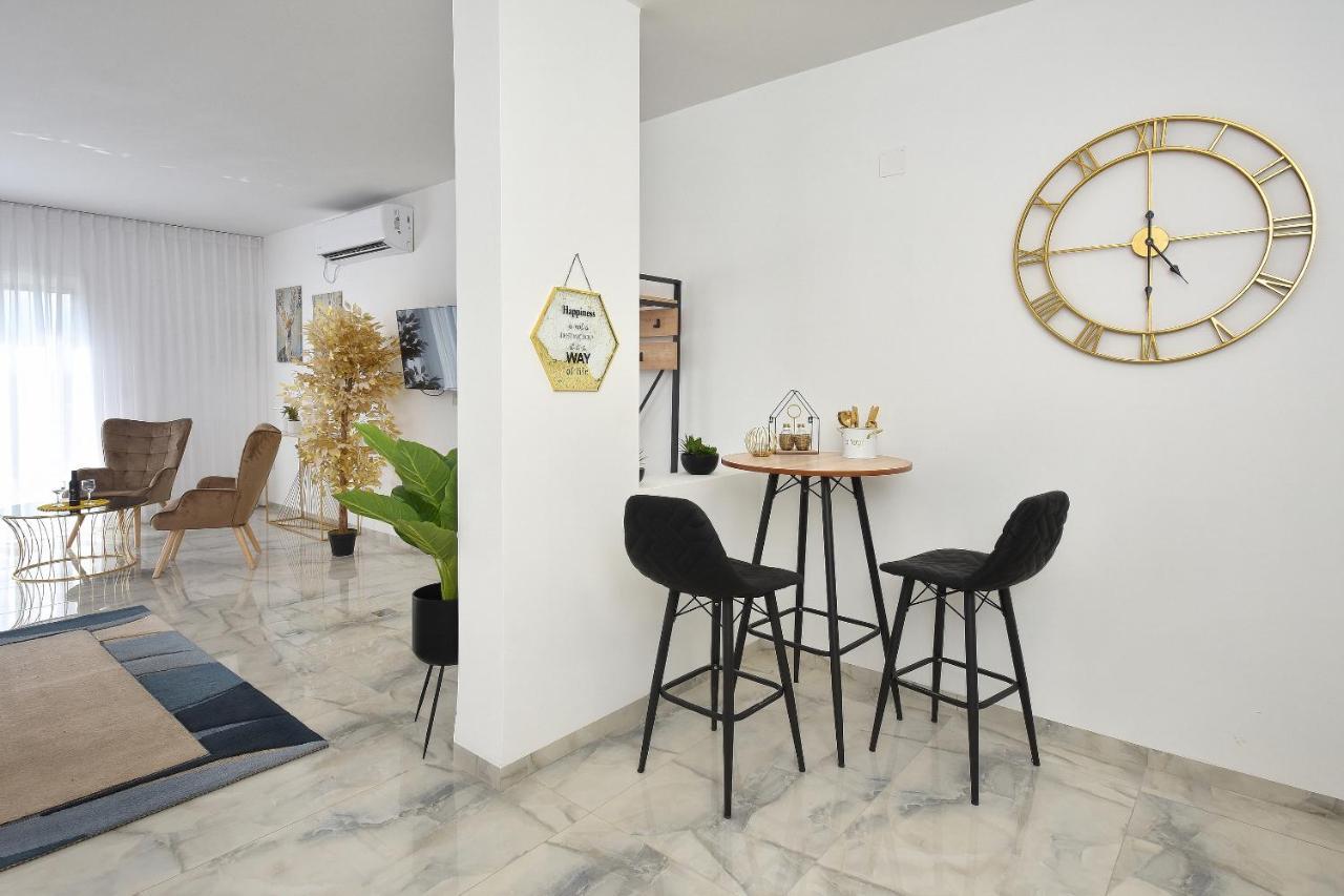 Appartement הסויטות של פולי à Manot Extérieur photo